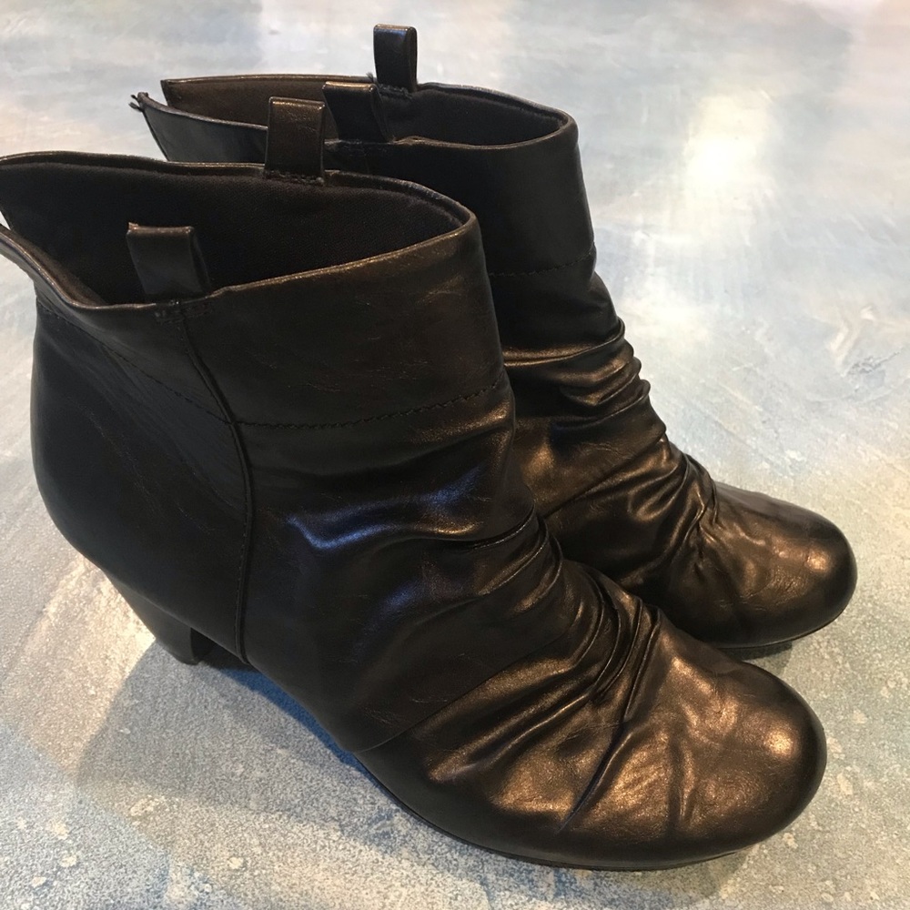 Women’s Black Boots American Eagle